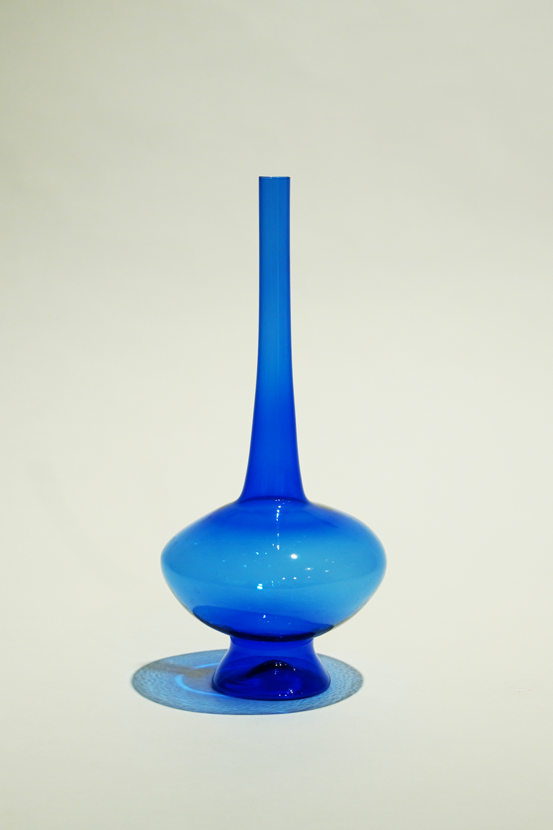 LIGHT GLASS VASE-102 NR-KR-407　Lauscha(ラウシャ）吹きガラスフラワーベース