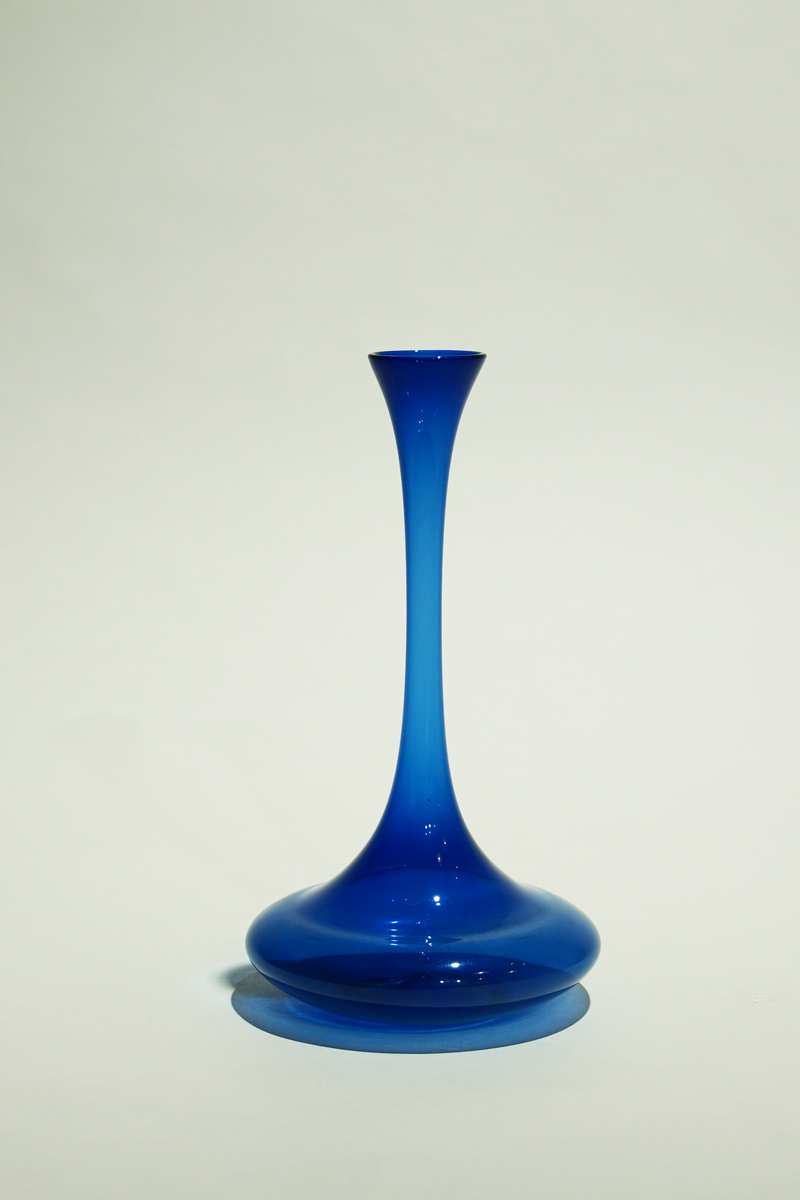 LIGHT GLASS VASE-108 NR-KR-413　Lauscha(ラウシャ）吹きガラスフラワーベース